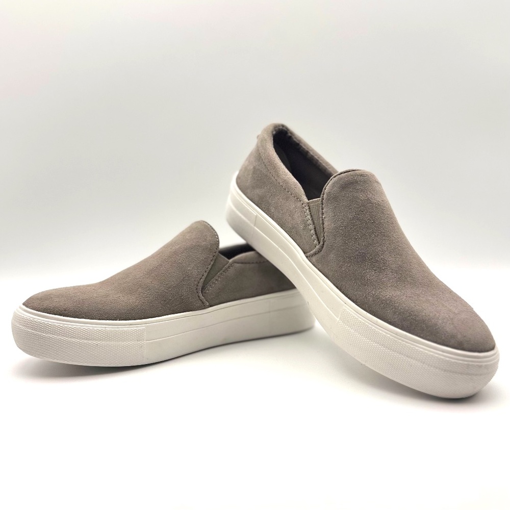 STEVE MADDEN Women's Gills Slip-on Grey Suede Platform Women's Size 6.5